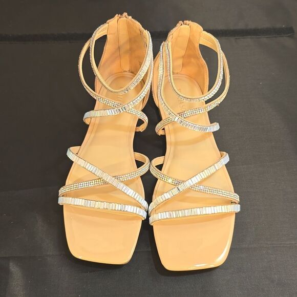 BRAND NEW THALIA SODI WOMEN'S DANA EMBELLISHED STRAPPY FLAT SANDALS - Picture 2 of 16